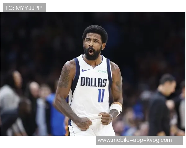 卡梅隆托马斯表现亮眼16分钟内贡献8分2板4助引关注