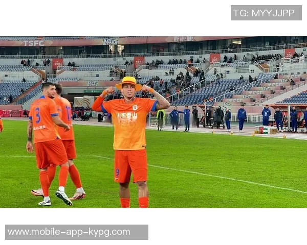 卡扎伊什维利本赛季运动战进球破纪录中超历史新篇章即将开启 卡扎伊什维利本赛季运动战进球破纪录中超历史新篇章即将开启