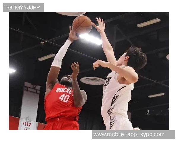 杨瀚森登场即显威力14分证明他是球队最大威胁 杨瀚森登场即显威力14分证明他是球队最大威胁