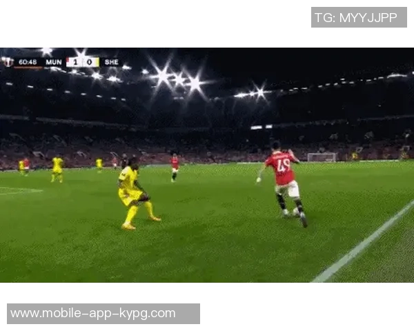 C罗禁区内精彩瞬间连连失误脚后跟射门因越位被判无效