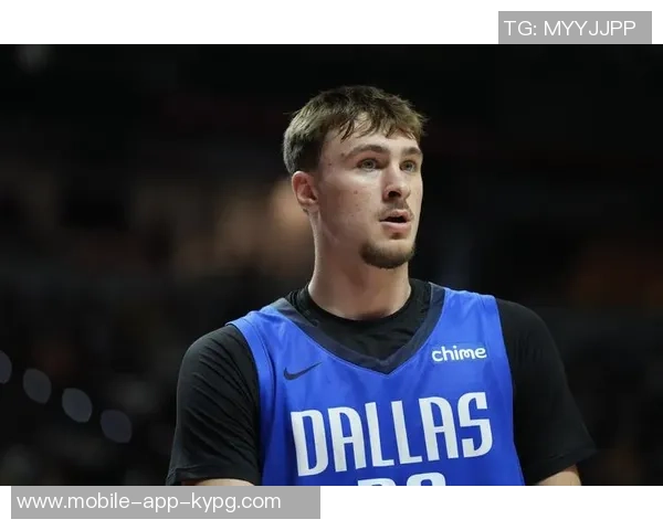 怀特三分表现出色助力球队胜利西蒙斯贡献巨大成关键球员